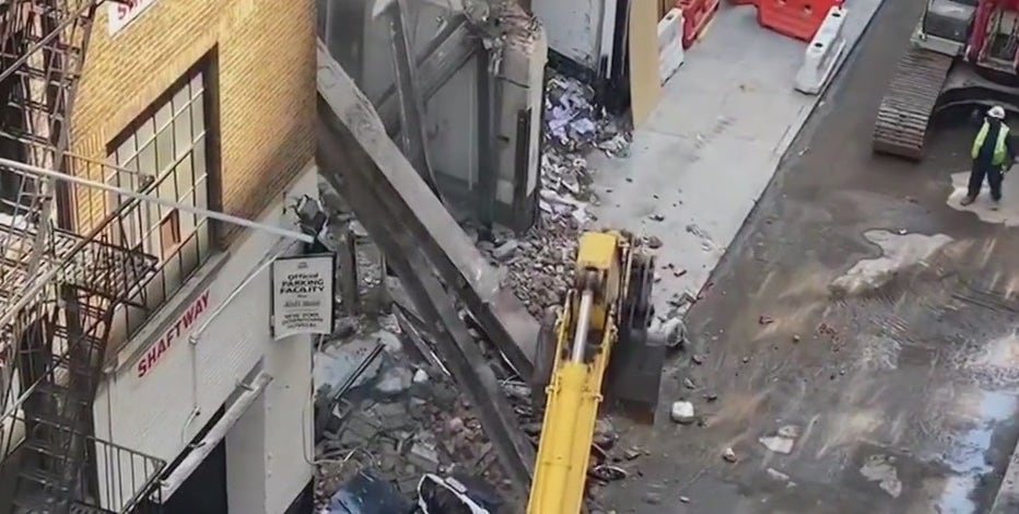 Questions over Manhattan parking garage collapse remain