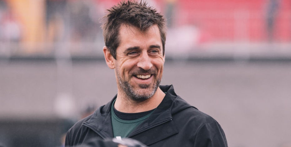 Rodgers latest aging NFL star to join Jets late in career – KGET 17