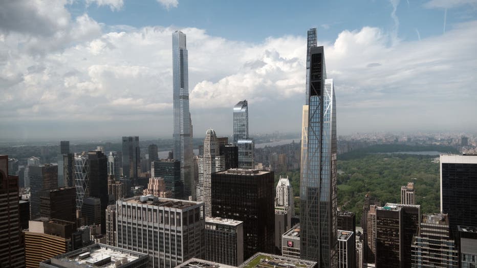 Luxury Apartment Market In Manhattan Strongly On The Rebound From 2020 Lows