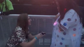 Watch: Man surprises girlfriend by proposing at Taylor Swift concert