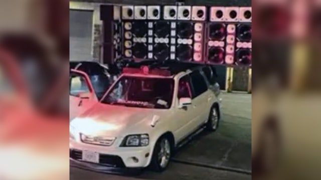 NYPD officers confiscate massive speaker systems in Queens for more quiet