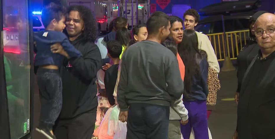NYC migrant crisis: 3 more buses arrive as city struggles to house families