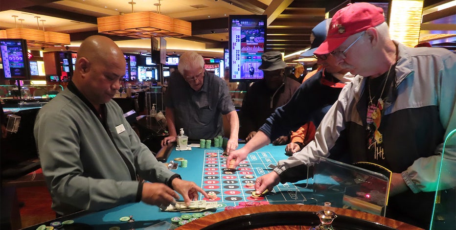 NJ total gambling revenue up 9.5% in April but in-person casino revenue was down 1.6%