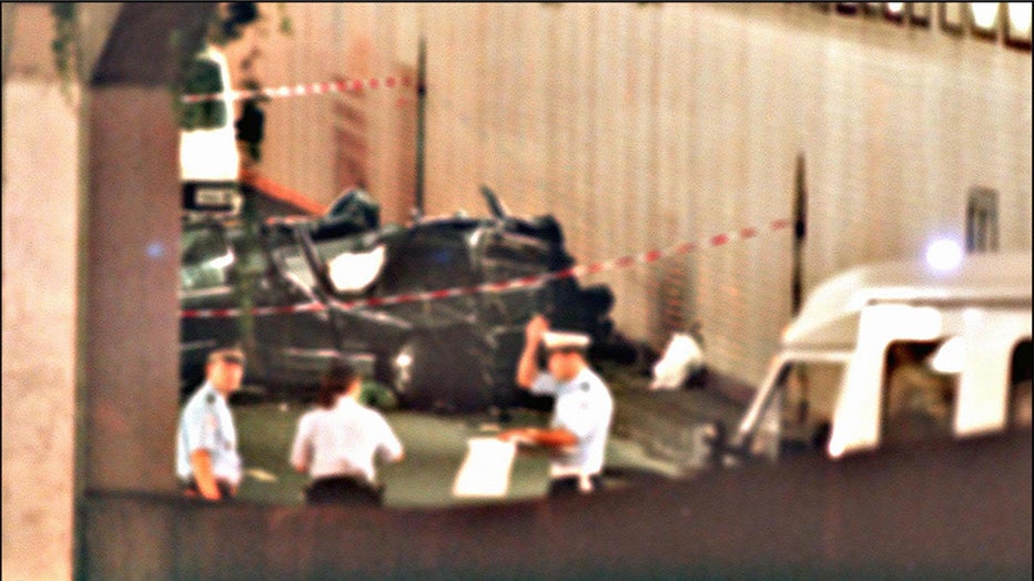 PARIS, FRANCE: The wreckage of Princess Diana's car lies in a Paris tunnel 31 August. Diana was seriously injured and companion Dodi Al Fayed killed during the traffic accident in Paris 31 August. (Photo credit should read JACK GUEZ/AFP via Getty Images)
