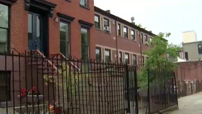 4-year-old girl falls out of 2nd floor window in Brooklyn