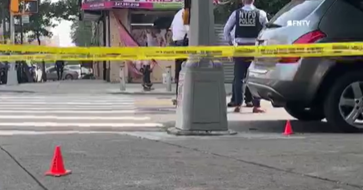 MTA bus hit by stray bullets, 3 women injured in the Bronx | FOX 5 New York