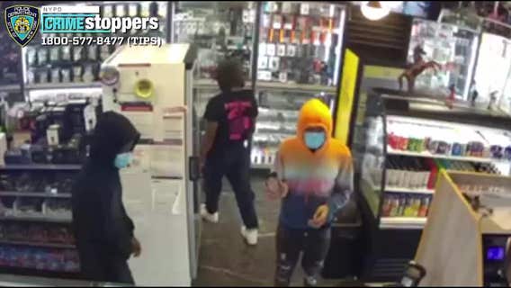 NYC crime: Nearly $2K stolen during Queens armed smoke shop robbery