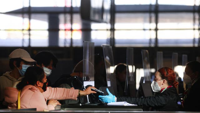 The wait for US passports gets even longer, worsening travel woes