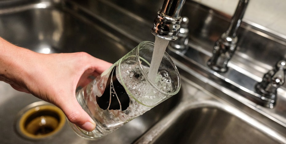 Drinking water from nearly half of US faucets contains PFAS, study says