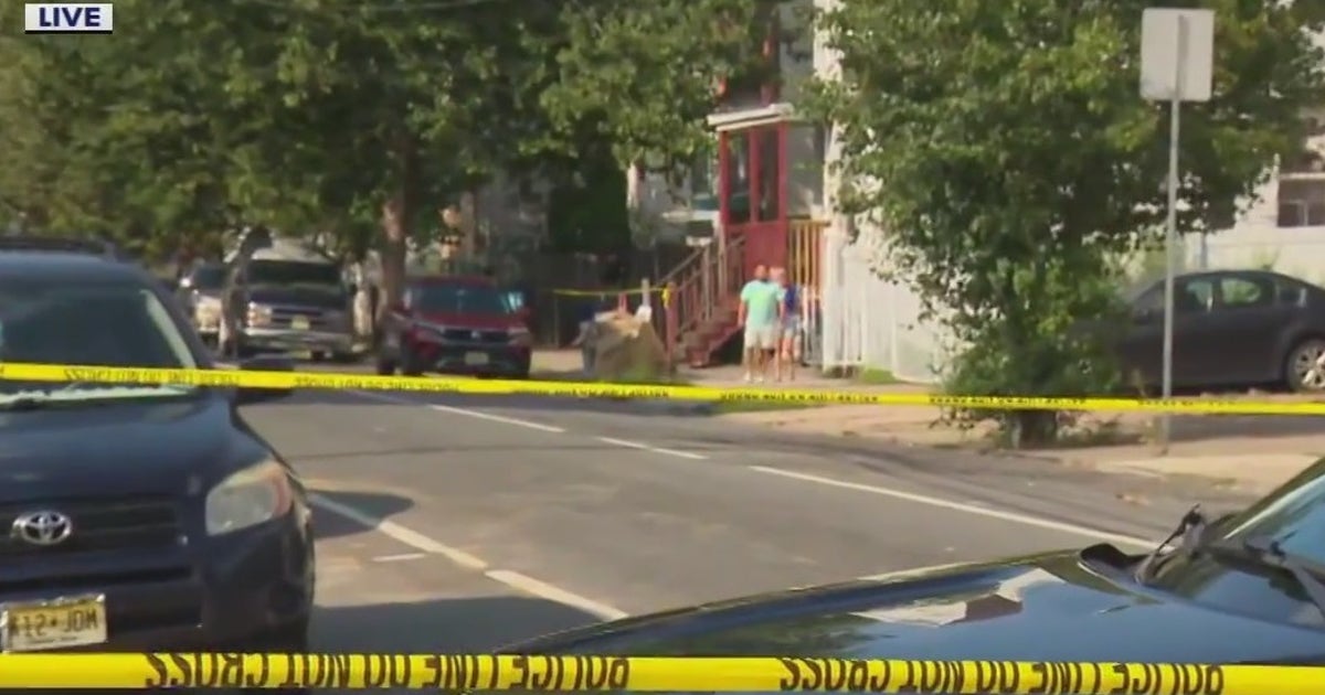 Two stabbed in Newark, suspect in custody | FOX 5 New York