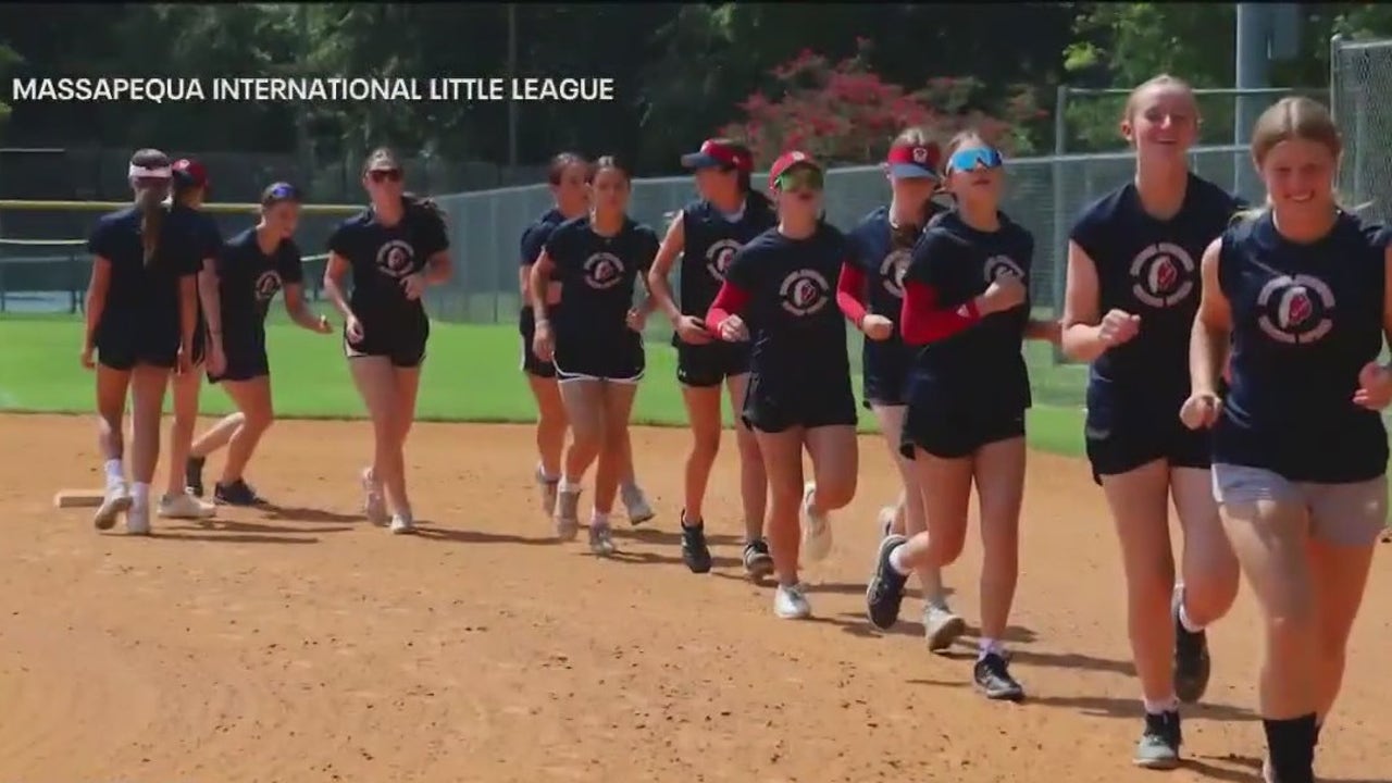 Mets honor Massapequa Little League Softball World Series