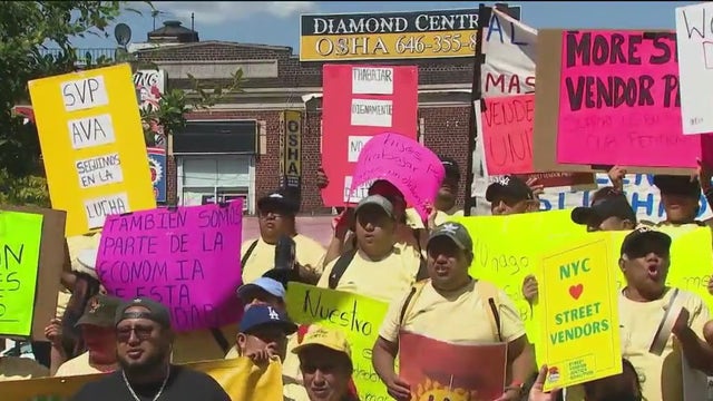 Corona Plaza street vendors spark neighborhood uproar