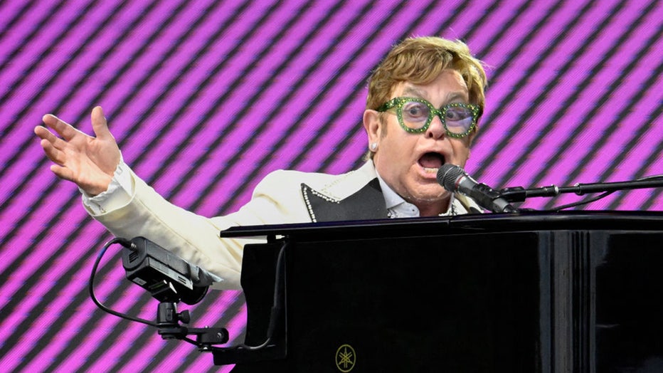 Elton-John3.jpg