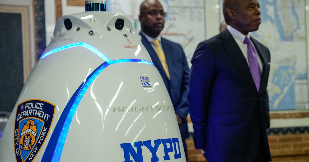 NYPD, Mayor Adams introduce Times Square security robot | FOX 5 New York