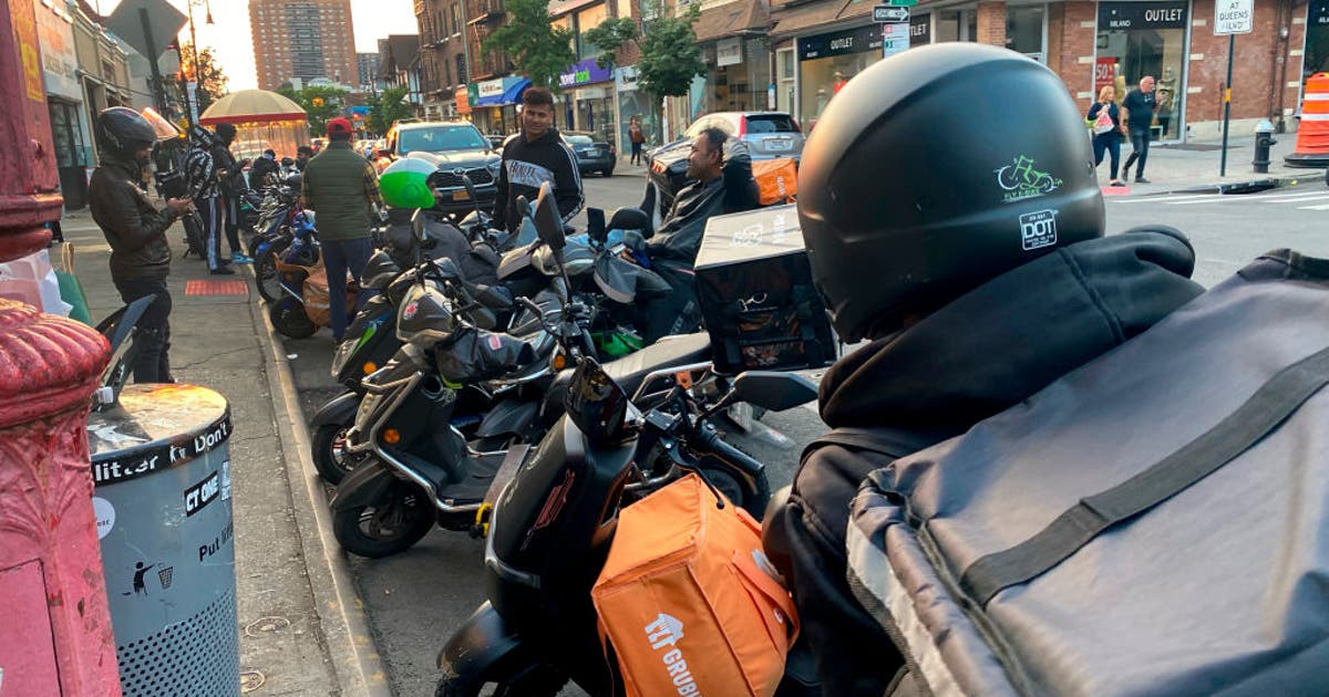 NYC crackdown on illegal scooters calls attention to migrant struggles for work | FOX 5 New York