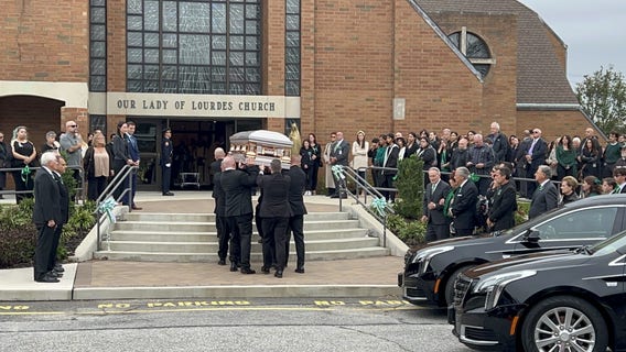 Farmingdale bus crash: Hundreds gather to honor beloved band director killed in accident