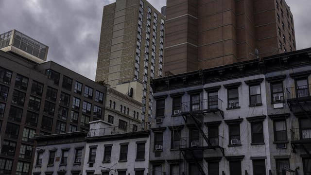 Average Manhattan rent remains over $5,500 a month