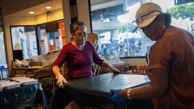 Hawaii governor announces West Maui reopening date for travelers