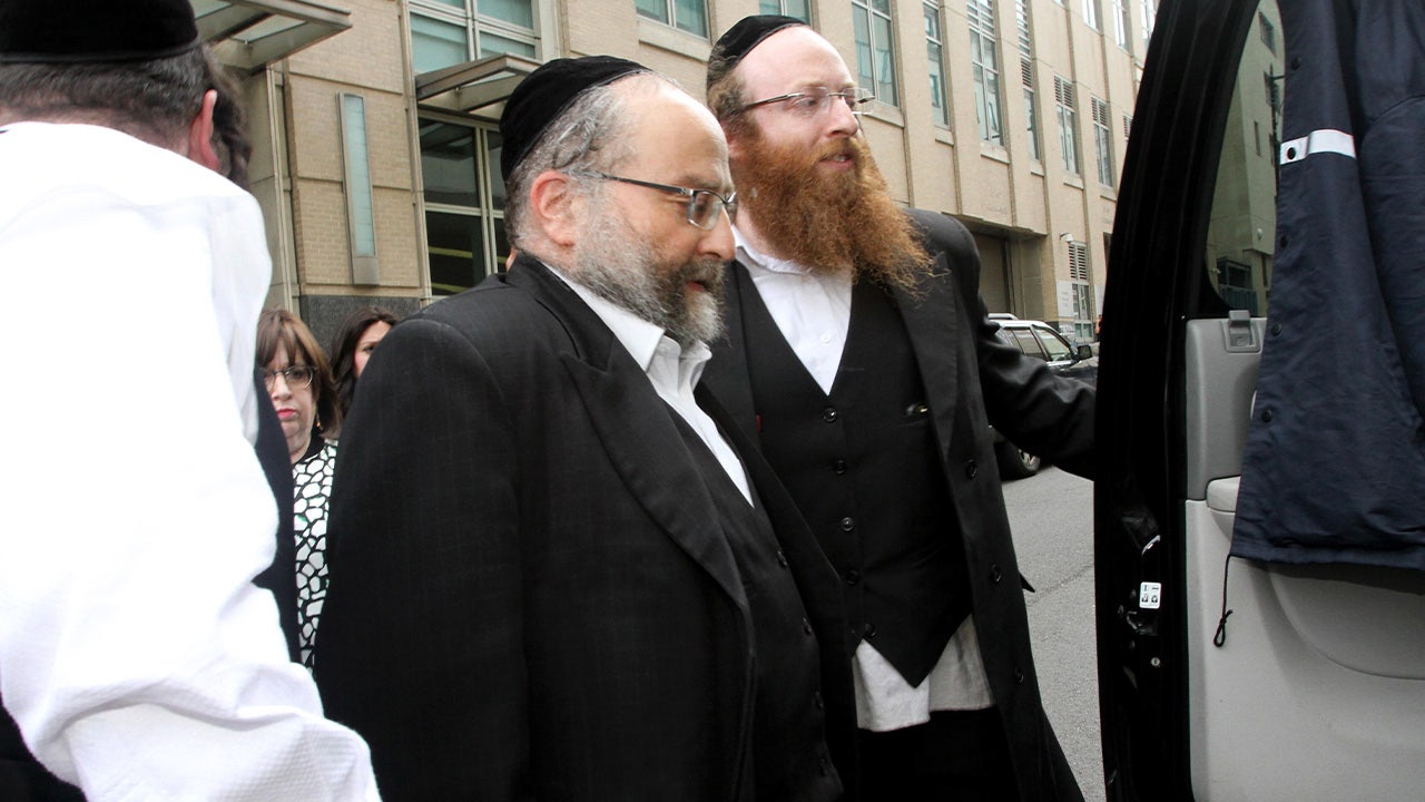 纽约市正统犹太社区杰出的巡逻领袖因强奸青少年而被判17年徒刑