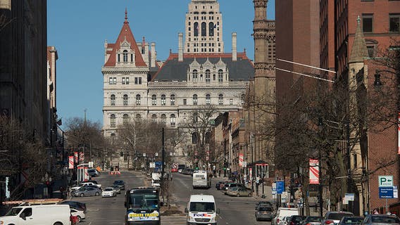 New York judge fired for pointing gun at a man in court