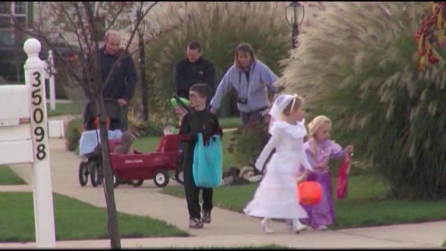Halloween is deadliest day for child pedestrians: AAA