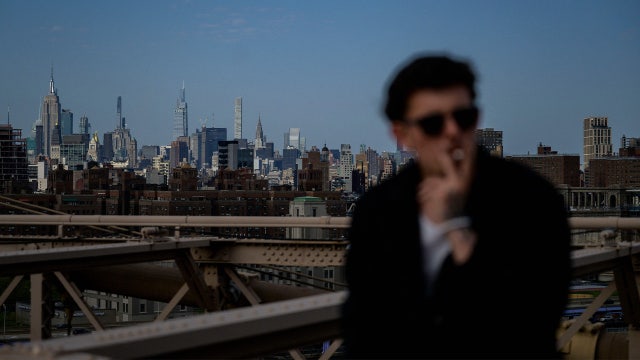 City considers extending smoking ban beyond NYC parks