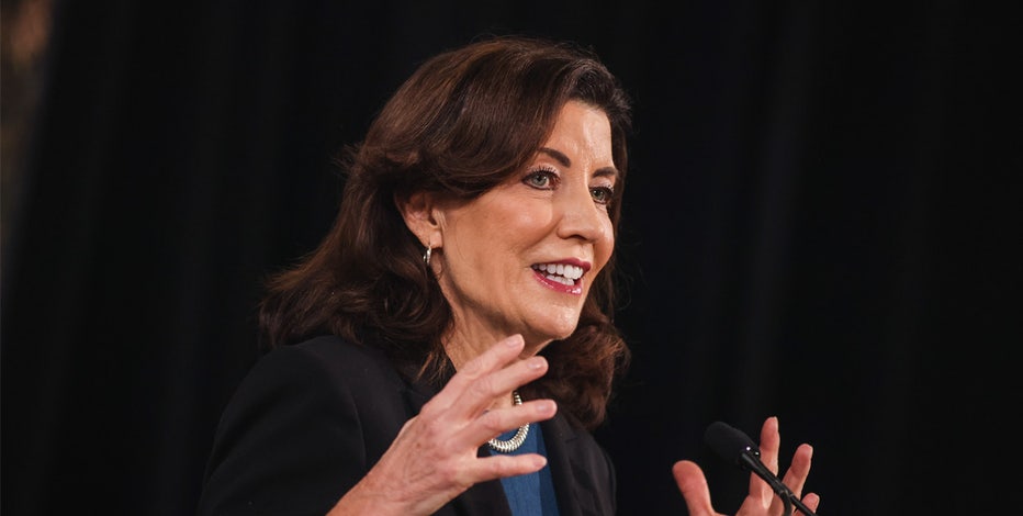Gov. Hochul says she will travel to Israel on a 'solidarity mission'