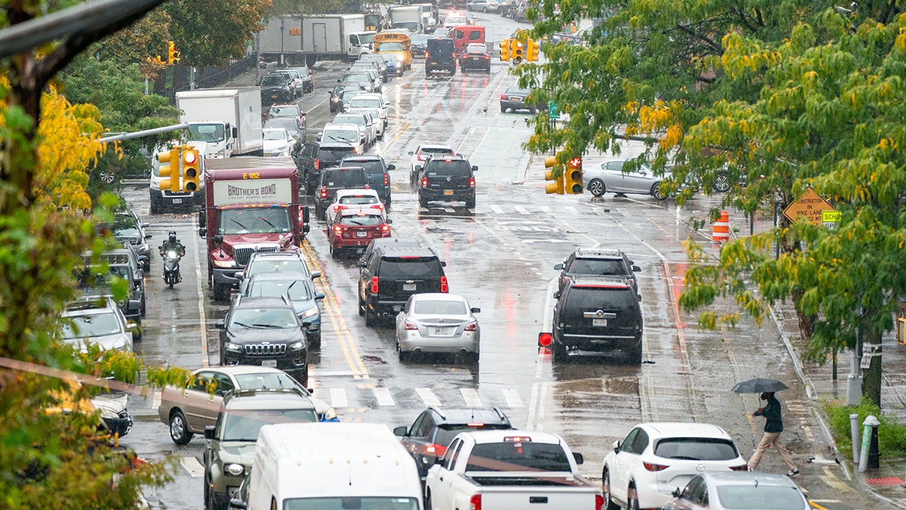 NYC-area Thanksgiving travel threatened by storm: Forecast for traffic ...