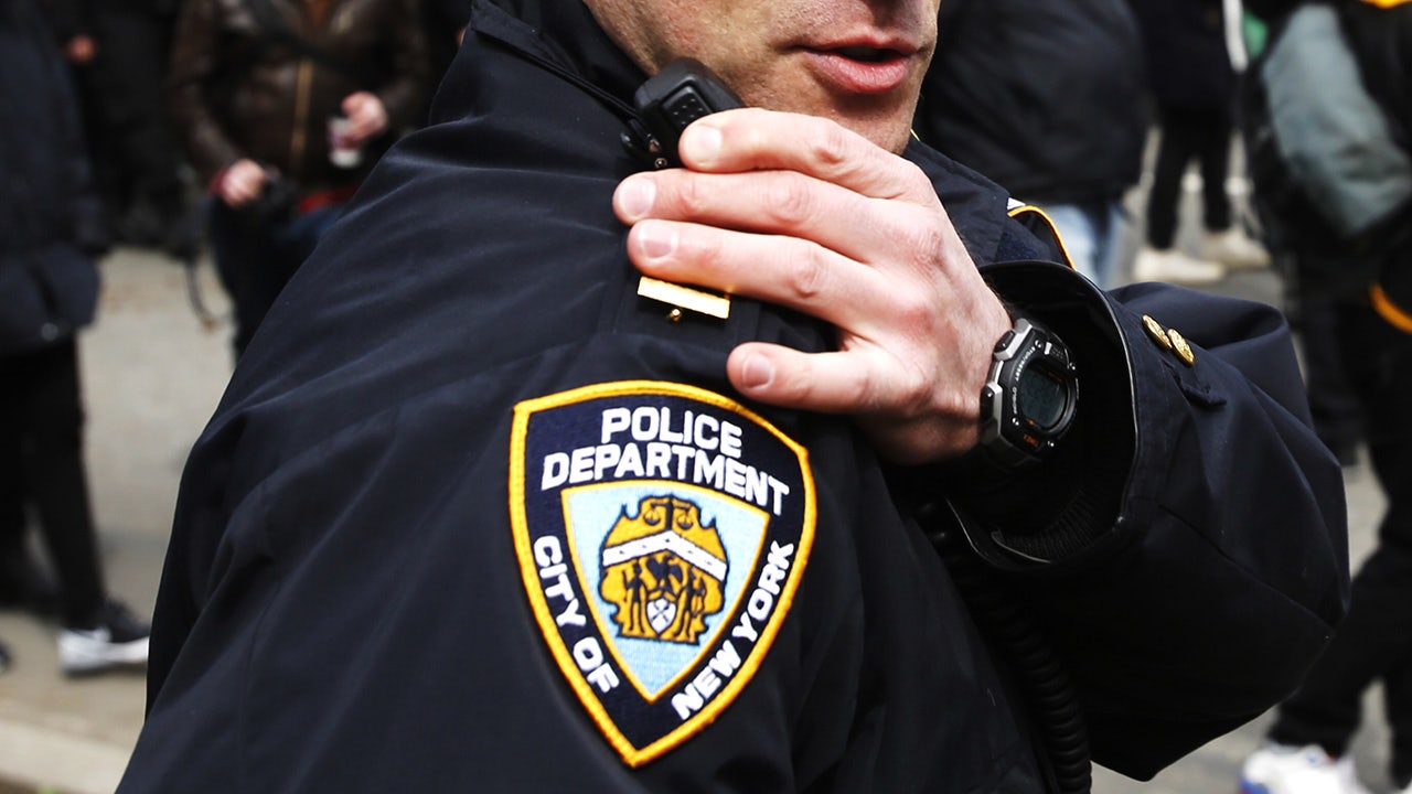 NYPD plan to encrypt police scanner transmissions draws criticism