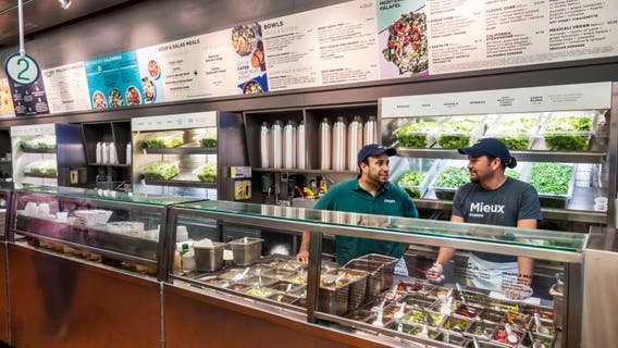 Customer sues Chopt restaurant after finding piece of manager’s finger in salad