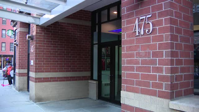 Midtown Manhattan stabbing leaves man, 71, dead; 78-year-old taken into custody