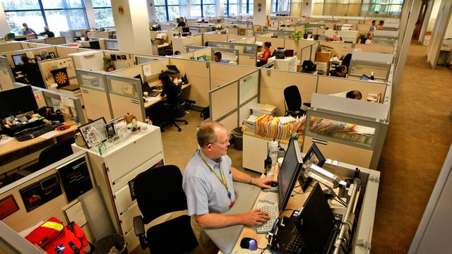 Here's what ‘job cuffing’ is and how to avoid it