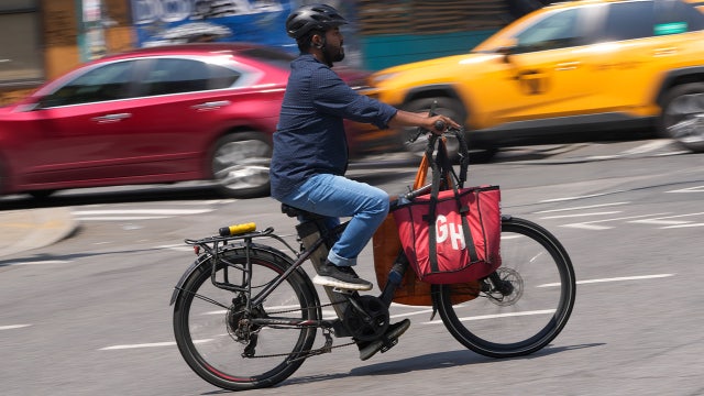 NYC officials urge retailers and delivery apps to enhance e-bike safety after fatal Brooklyn fire