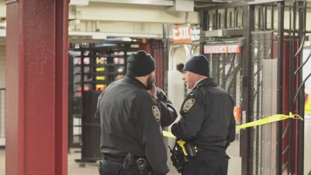Brooklyn subway shooting: 2 men, including teen, shot during rush hour aboard Bed-Stuy train