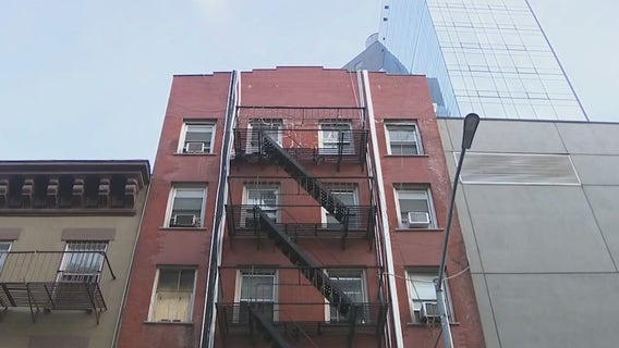 Hero NYPD cops rescue 99, 96 and 91-year-old from Chinatown fire