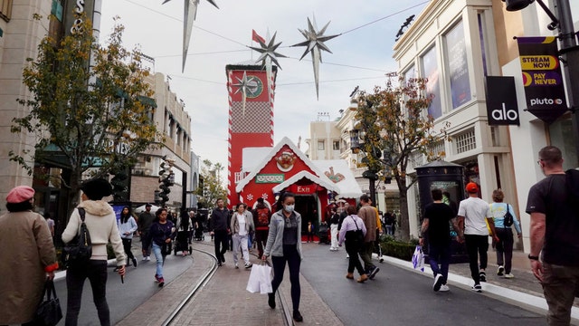 Shopping expert reveals best ways to return, exchange gifts after the holidays