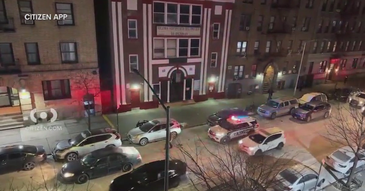 NYPD officer struck by hit-and-run driver in Manhattan | FOX 5 New York