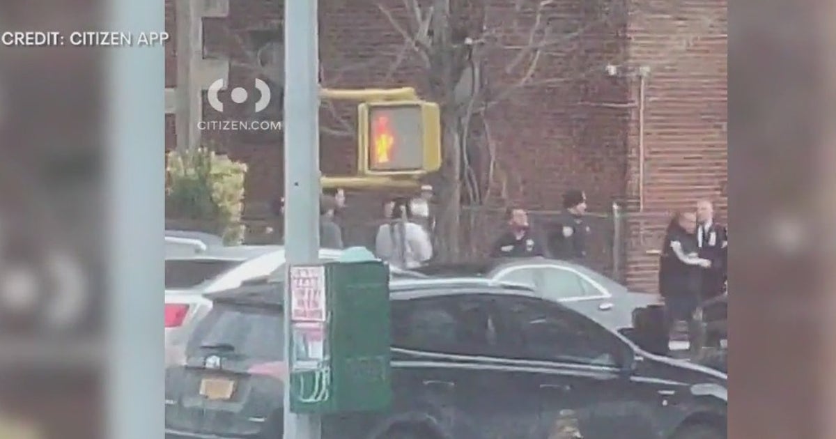 NYPD sergeant slashed in face in Brooklyn machete attack | FOX 5 New York