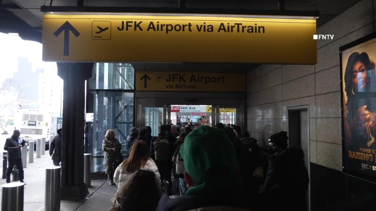 Roads blocked as pro-Palestine protesters again target JFK Airport - Vimarsana News