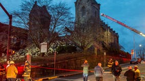 Historic Connecticut church's steeple collapses, no injuries reported