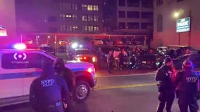Midtown Manhattan police chase ends in crash, at least 8 injured