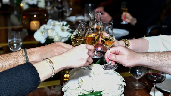 NYC restaurants warn of dire consequences if tip credit system ends: Survey