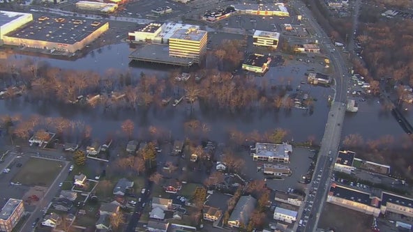 NJ flooding: Passaic River cresting as water levels continue to rise