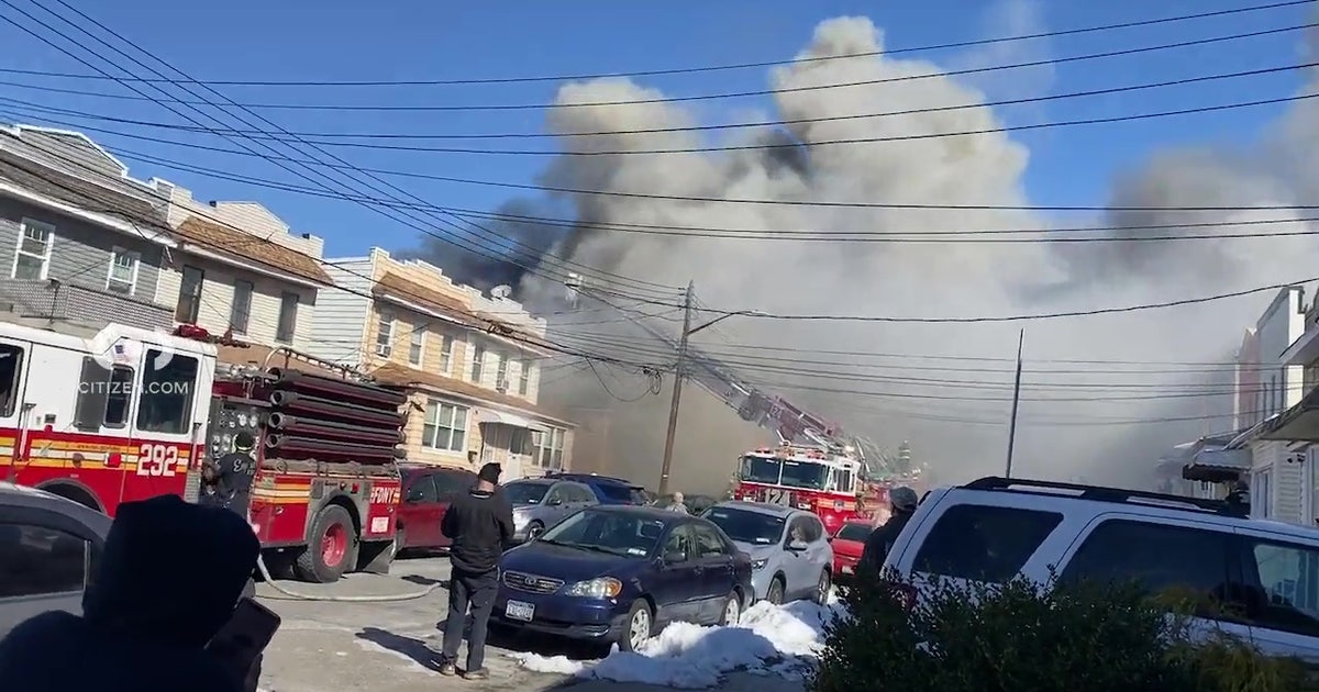 Mother, children rescued from house fire in Maspeth, Queens | FOX 5 New ...