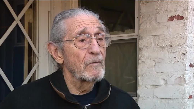 91-year-old Long Island man thwarts roofing scam attempt