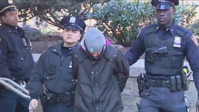 Suspect arrested after mugging of 91-year-old man on Upper East Side