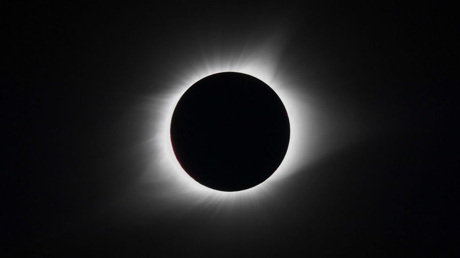 c85c74c7-Eclipse1.jpg