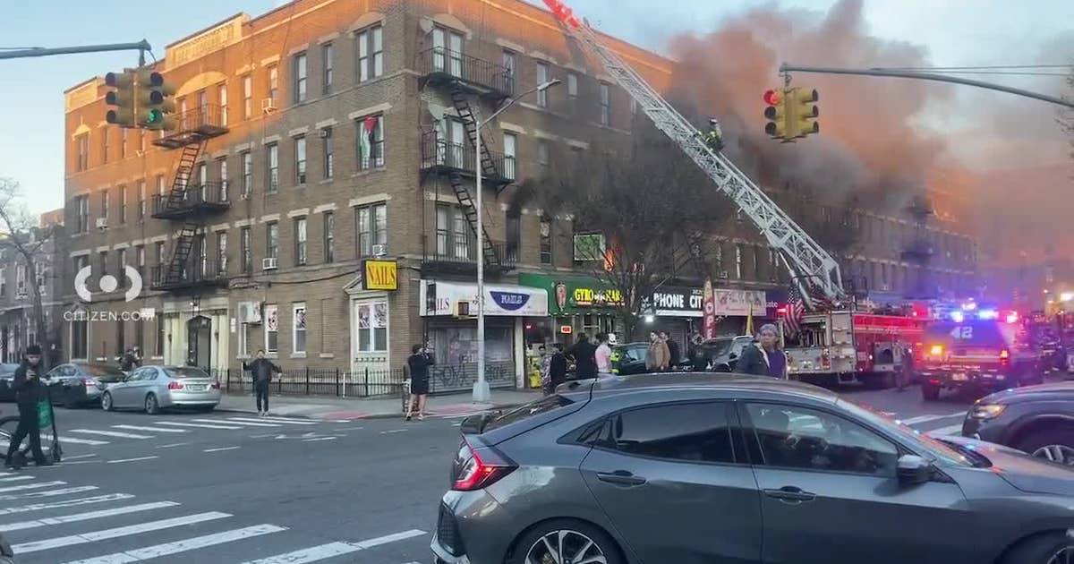 2 found dead after fire tears through Brooklyn apartment building | FOX ...
