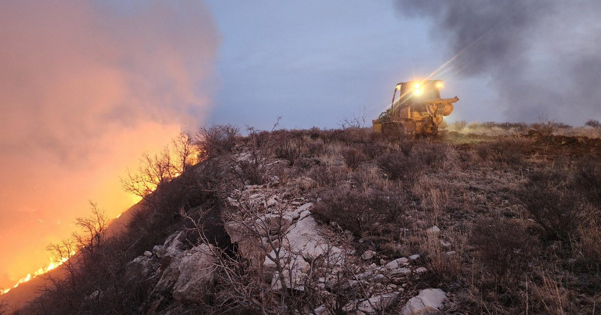 Texas Panhandle wildfires: Crews make progress containing largest fire ...