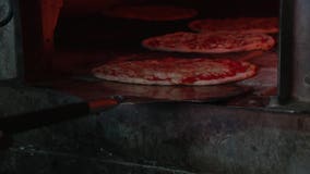 NYC sets deadline for pizzerias to cut down pollutants